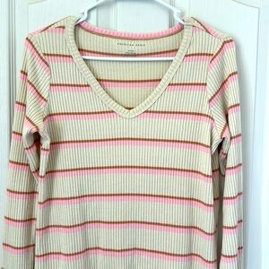 American eagle long sleeve shirt